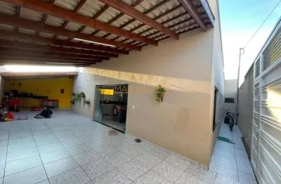 Casa com 3 quartos à venda no Paraíso, Araguari 