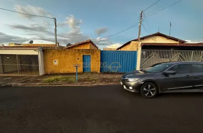 Terreno à venda no Centro, Araguari 
