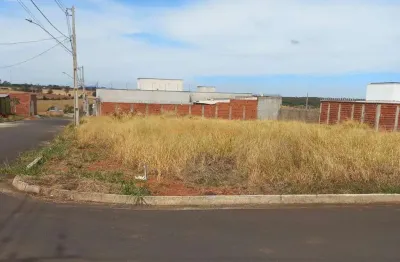 Terreno à venda no Bosque, Araguari 