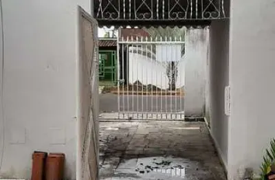 Casa com 6 quartos à venda no Santiago, Araguari 
