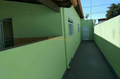 Casa com 3 quartos à venda no Industrial, Araguari 