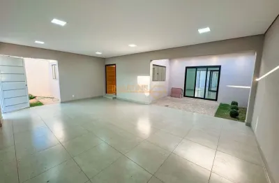 Casa com 3 quartos à venda na 1, Santiago, Araguari