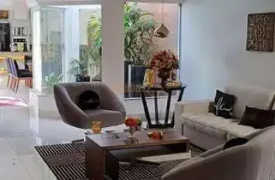Casa com 2 quartos à venda na Praça Gaioso Neves, Industrial, Araguari