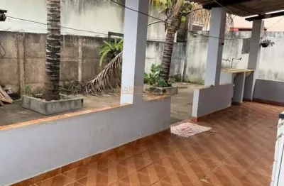 Casa com 3 quartos à venda na Praça Gaioso Neves, Miranda, Araguari
