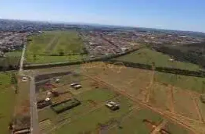 Terreno à venda na Praça Gaioso Neves, Centro, Araguari