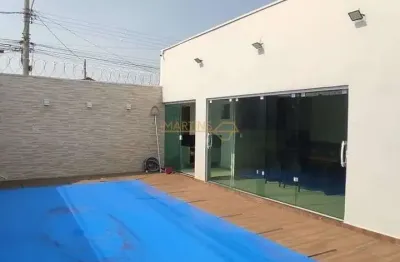 Casa com 3 quartos à venda no Goiás, Araguari 