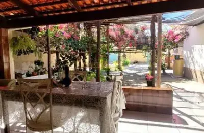 Casa à venda no bairro santa terezinha - araguari/mg