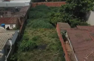 Terreno à venda no Centro, Araguari 