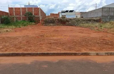 Terreno à venda no Bosque, Araguari 