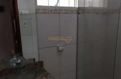Casa com 2 quartos à venda na Praça Gaioso Neves, Santiago, Araguari