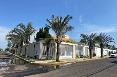Casa com 4 quartos à venda no Goiás, Araguari 