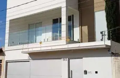 Casa com 3 quartos à venda na Praça Gaioso Neves, Industrial, Araguari