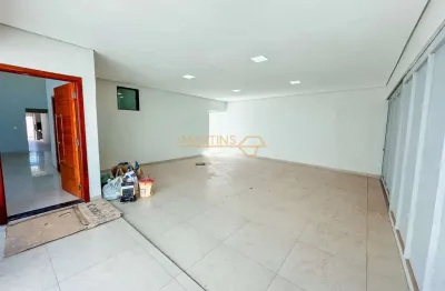Casa à venda no bairro jardim interlagos i - araguari/mg