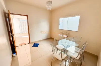 Casa com 3 quartos à venda na Praça Gaioso Neves, Bosque, Araguari