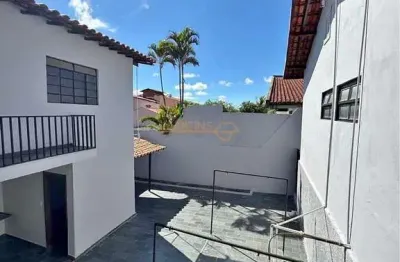 Casa com 4 quartos à venda na Rua Antônio Lemos da Silva, Bosque, Araguari