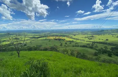 Vendo chácara localizada no distrito de piracaíba, a 48km de araguari!