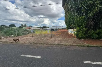 Terreno à venda na Rua Antônio Lemos da Silva, Miranda, Araguari