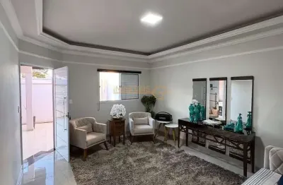 Casa à venda no bairro santa terezinha - araguari/mg