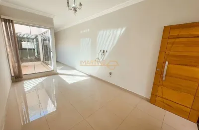 Casa com 3 quartos à venda na Rua Antônio Lemos da Silva, Centro, Araguari