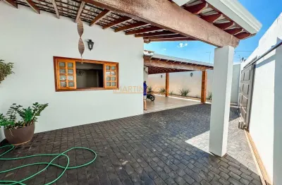 Casa com 3 quartos à venda no Sibipiruna, Araguari 