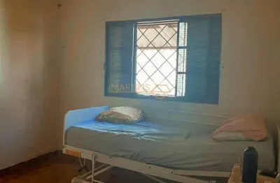 Casa com 3 quartos à venda na Fátima, Araguari 