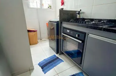 Apartamento com 2 quartos à venda no Goiás, Araguari 