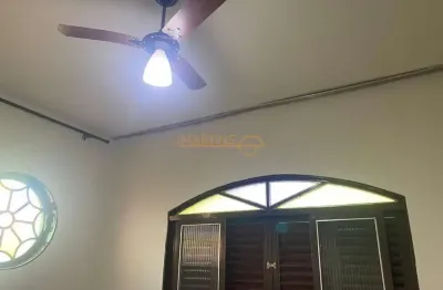 Casa com 4 quartos à venda na Rua Antônio Lemos da Silva, Jardim Regina, Araguari