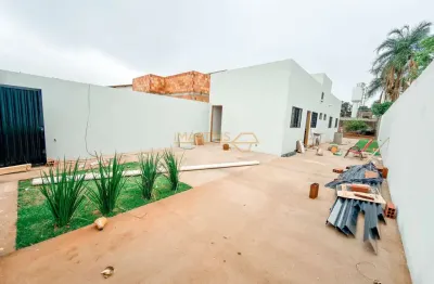 Casa com 2 quartos à venda na Praça Gaioso Neves, Brasília, Araguari