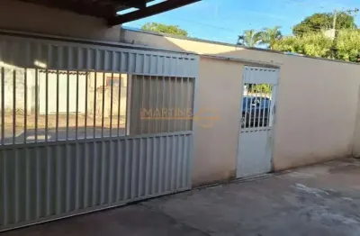 Casa com 2 quartos à venda no Bosque, Araguari 