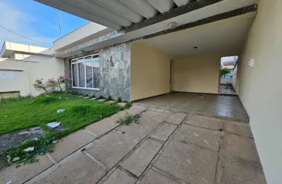 Casa com 4 quartos à venda na Rua Francisco Martins, Jardim Armênia, Mogi das Cruzes