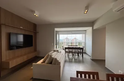 Vendo Apartamento de 2 dormitórios sendo 1suite 2 vagas de garagem cobertas na Praça do Habib’s