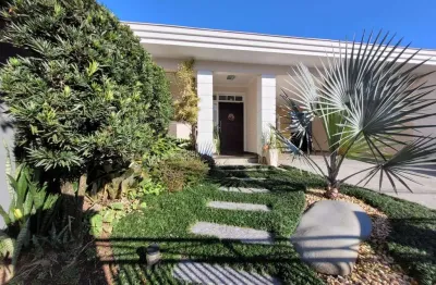 Casa com 3 quartos à venda no américa, joinville , 227 m2 por r$ 1.590.000