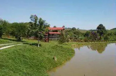 Sítio para venda em cachoeiras de macacu, vecchi, 5 dormitórios, 1 suíte, 2 banheiros, 2 vagas