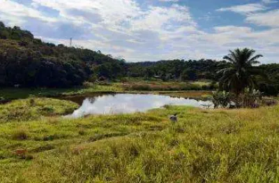 Sítio para venda em cachoeiras de macacu, quizanga, 3 dormitórios, 1 suíte, 1 banheiro, 1 vaga