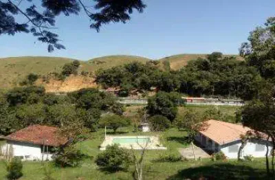 Sítio para venda em cachoeiras de macacu, marubaí, 3 dormitórios, 1 suíte, 1 banheiro, 2 vagas