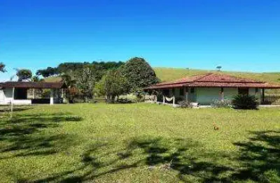Sítio para venda em cachoeiras de macacu, marubaí, 2 dormitórios, 1 suíte, 1 banheiro, 1 vaga