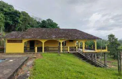 Sítio para venda em cachoeiras de macacu, guapiaçu, 3 dormitórios, 1 suíte, 2 banheiros, 2 vagas