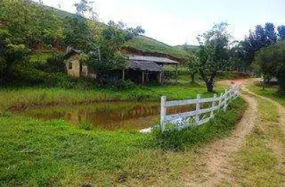 Fazenda para venda em cachoeiras de macacu, japuíba, 2 dormitórios, 2 banheiros, 2 vagas