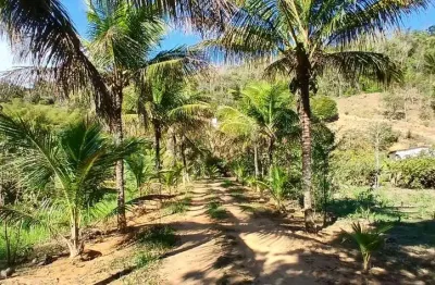Sítio para venda em tanguá, lagoa verde, 1 dormitório, 1 banheiro, 1 vaga