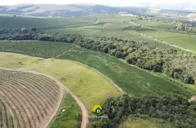 Fazenda para Venda em Guapé, José Candido, 2 dormitórios, 1 banheiro, 1 vaga