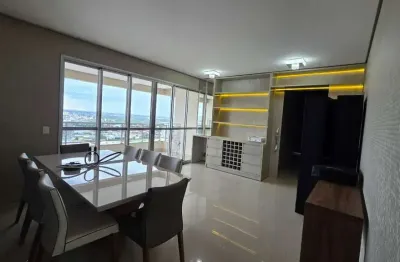 Apartamento Decorado 156m² no 29º Andar | Vista Panorâmica, 3 Suítes