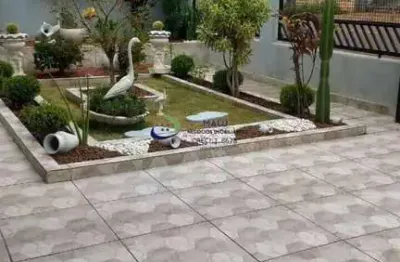 Casa com 3 quartos à venda na rua do tamarino, marabá, londrina, 216 m2 por r$ 549.000