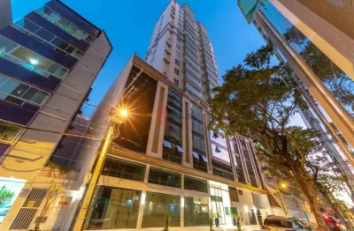 Aluga-se anual apartamento alto padrão no centro de balneário camboriú/sc