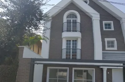 Casa com 3 quartos à venda na Rua Santa Helena, 490, Centro, Pinhais
