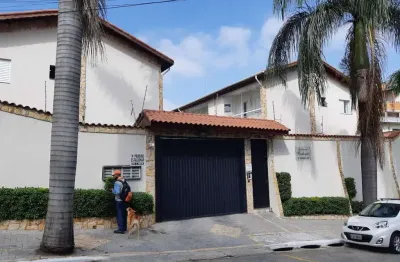 Sobrado para locação, vila marieta, com 3 dorm, 1 suíte com sacada, sala, cozinha, área de serviço,