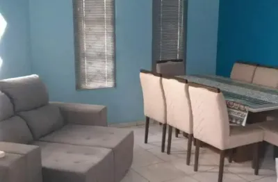 Casa com 3 quartos à venda na Rua Neide Garcia Hernandes, Jardim Europa, Pirassununga