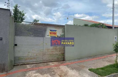 Jardim são paulo 2, casa com 124 metros de área construida, 250 metros de terreno, wc social, salão único sem divisão de comodos, garagem coberta.