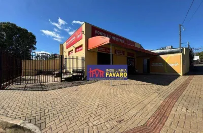 Barracão com aproximadamente 100m2, mais dependencia contendo quarto, sala, cozinha, área de serviço e wc social. r$ 800mil