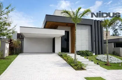 Casa de alto padrão em condomínio de luxo em Alphaville Nova Esplanada 3, Votorantim-SP: 3 quartos, 3 suítes, 2 salas, 5 banheiros, 4 vagas, 247m².