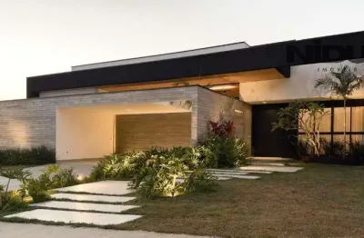 Casa de alto padrão em condomínio: 3 quartos, 3 suítes, 2 salas, 6 banheiros, 4 vagas e 233m² em Araçoiaba da Serra-SP.